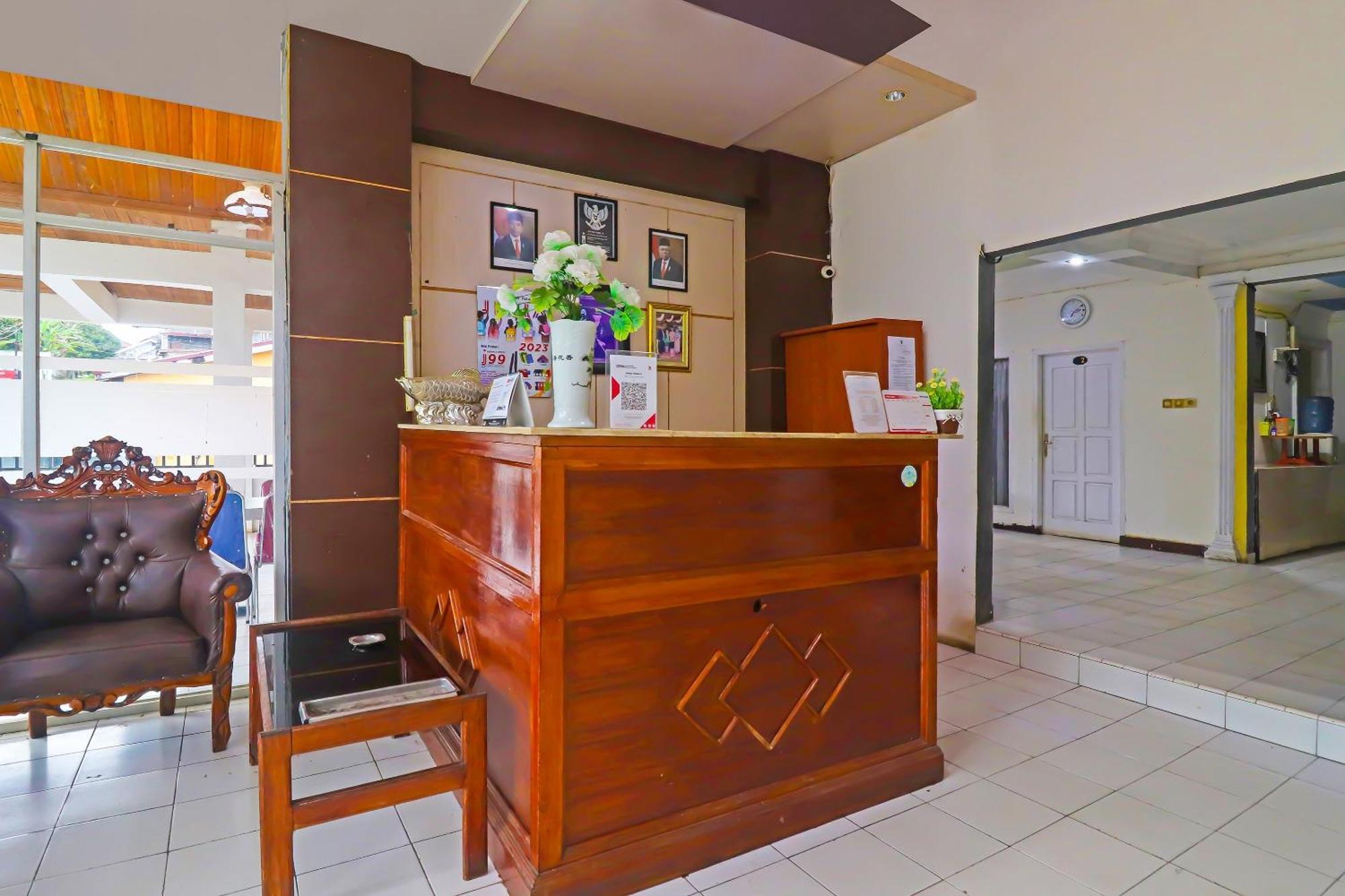 Oyo 92484 Wisma Permata Syariah Bangko Exterior photo